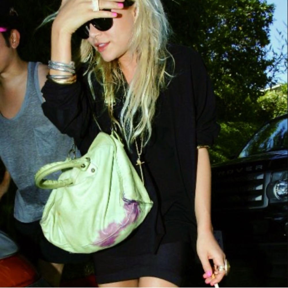 Meet your Posher, Laila